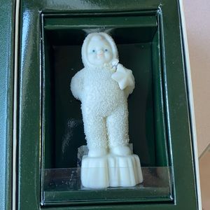 BEST LITTLE STAR #68842 DEPT 56 retired SNOWBABIES Issued: 1987